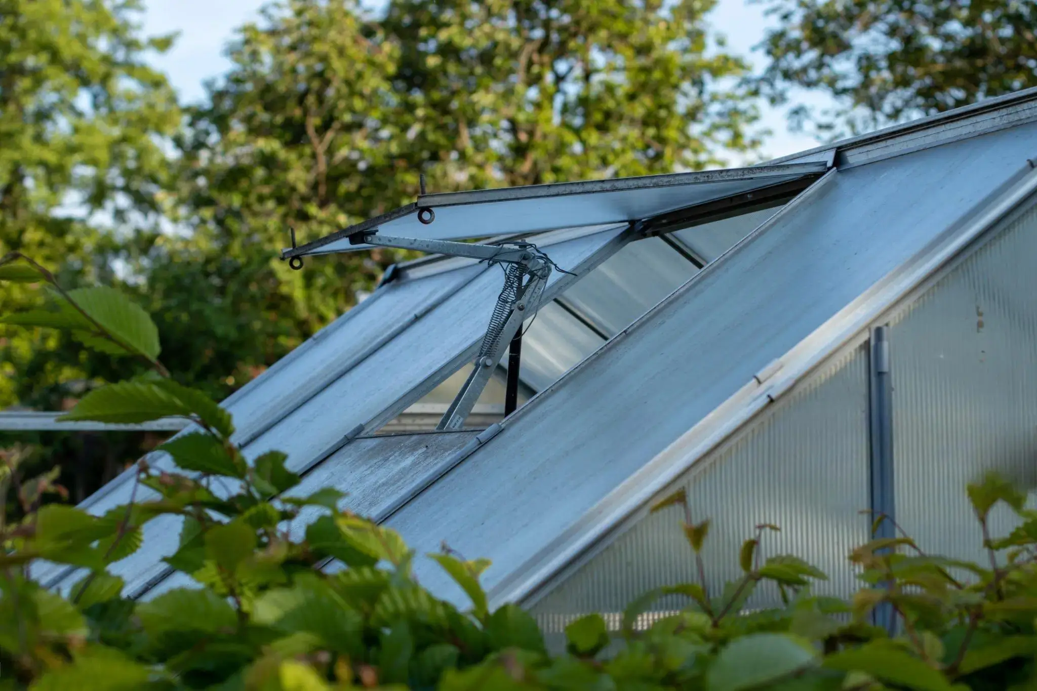 Failsafe Edge Actuation for Greenhouses